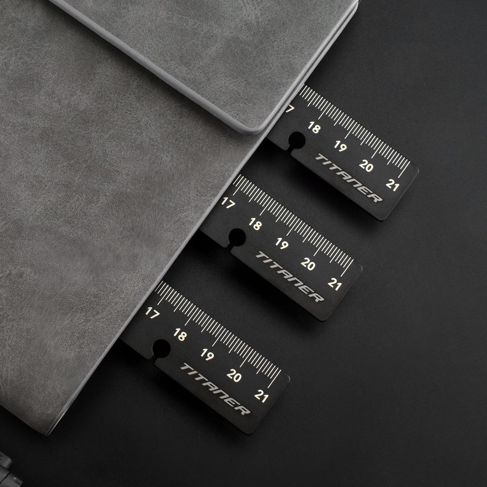Dual-sided Ti Bookmark/Ruler – titaner
